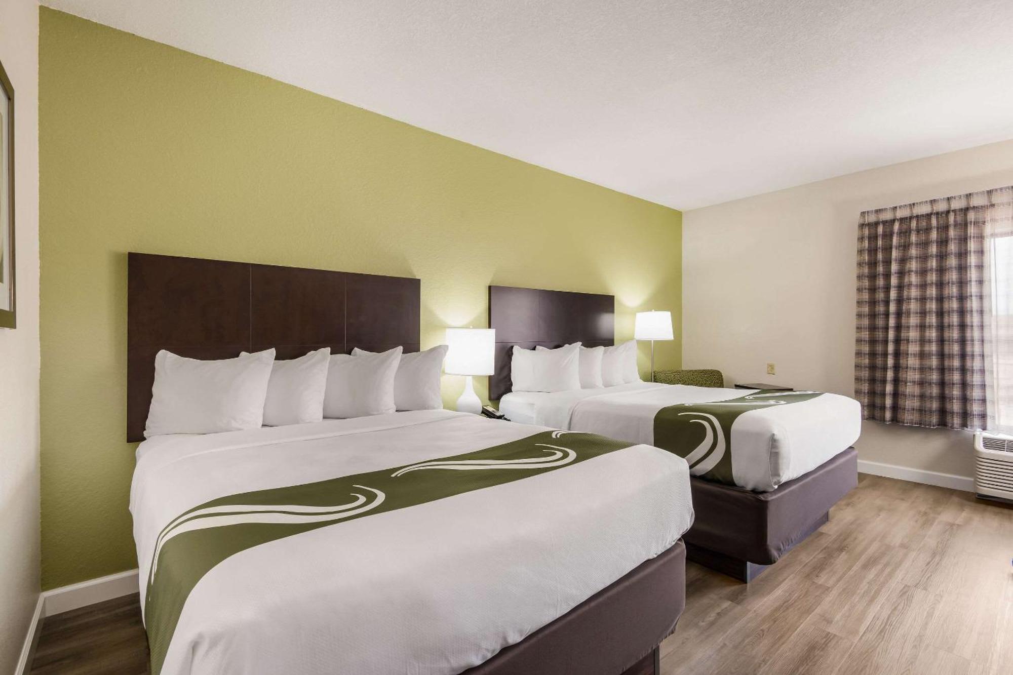 Quality Inn & Suites Quincy - Downtown Exteriör bild