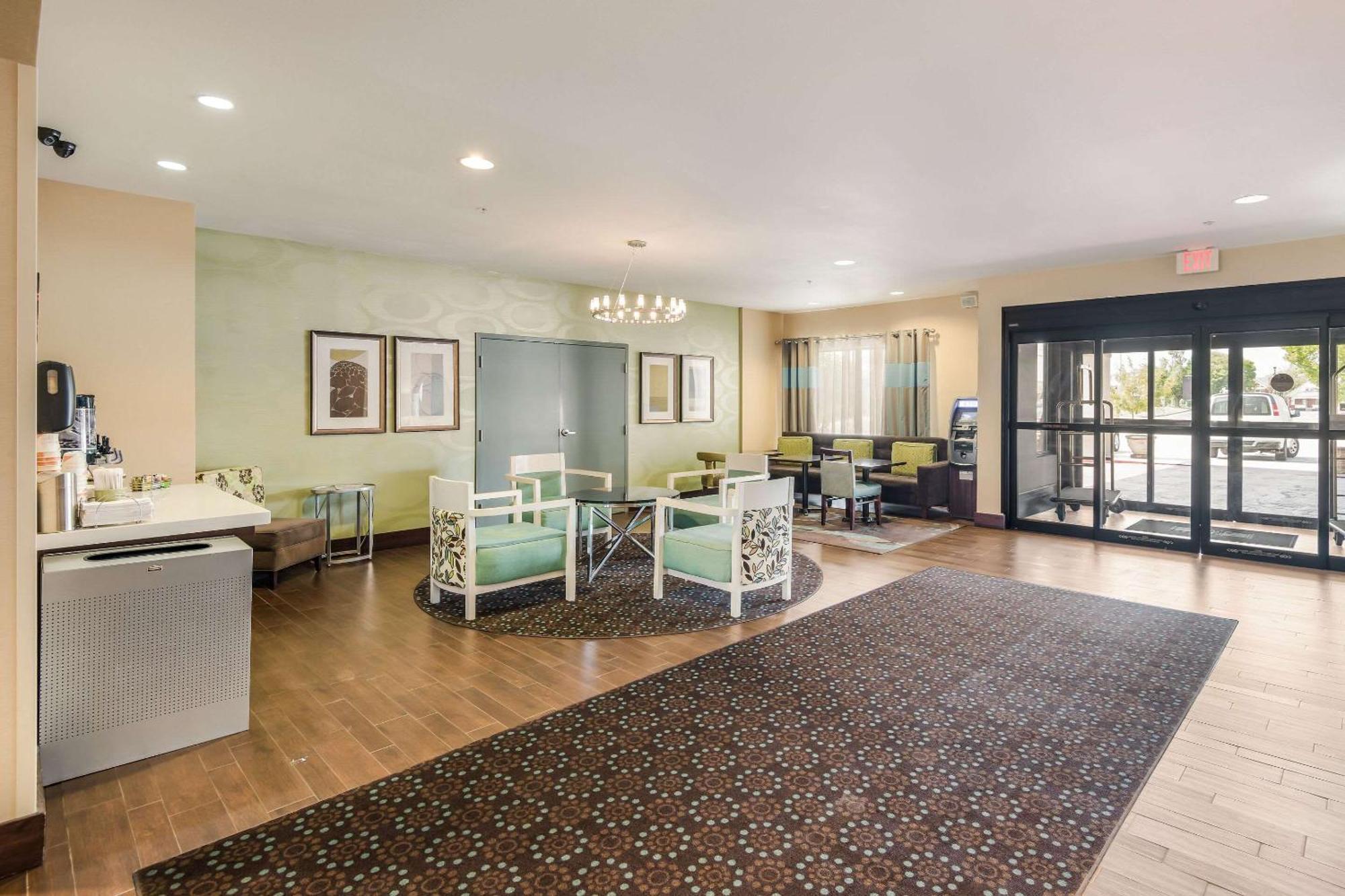 Quality Inn & Suites Quincy - Downtown Exteriör bild