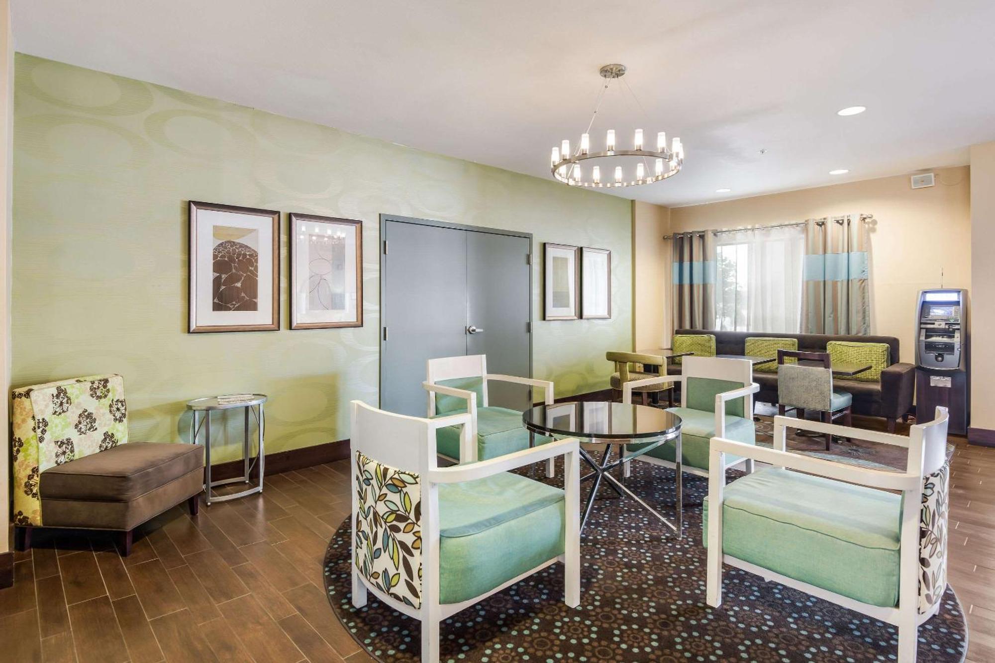 Quality Inn & Suites Quincy - Downtown Exteriör bild