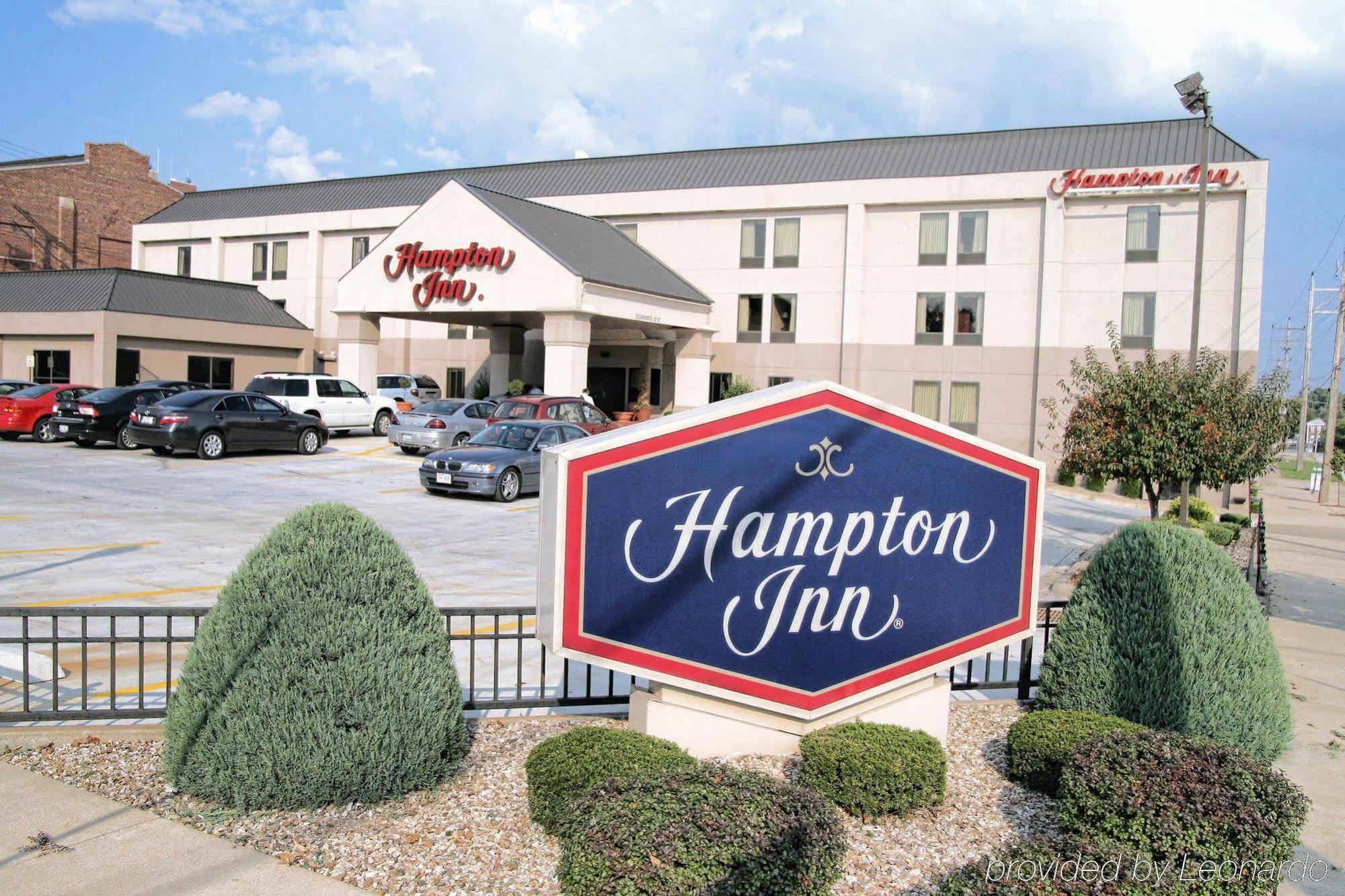 Quality Inn & Suites Quincy - Downtown Exteriör bild